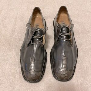 Grey Ostrich and Leather Dress Shoes made by Belvedere  which is a high-end shoe